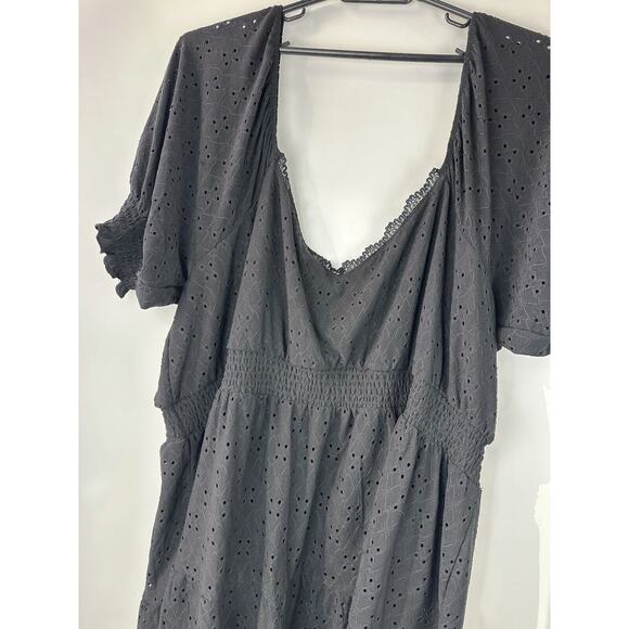 NWT Torrid Eyelet Smocked Waist & Sleeve Sweetheart Top Black Plus Size 5 5X - Picture 11 of 16